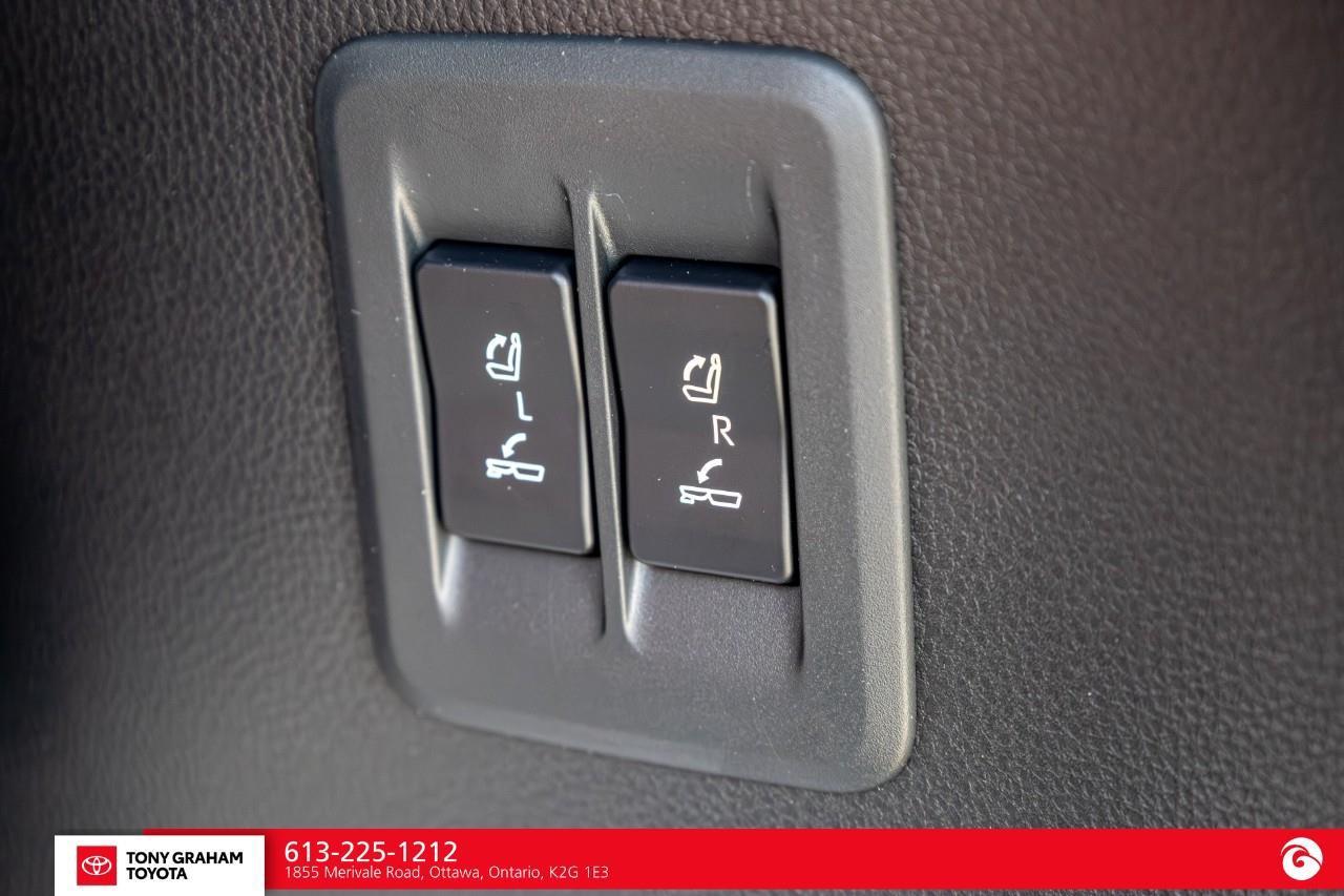 2026 Lexus GX LUXURY PACKAGE Photo