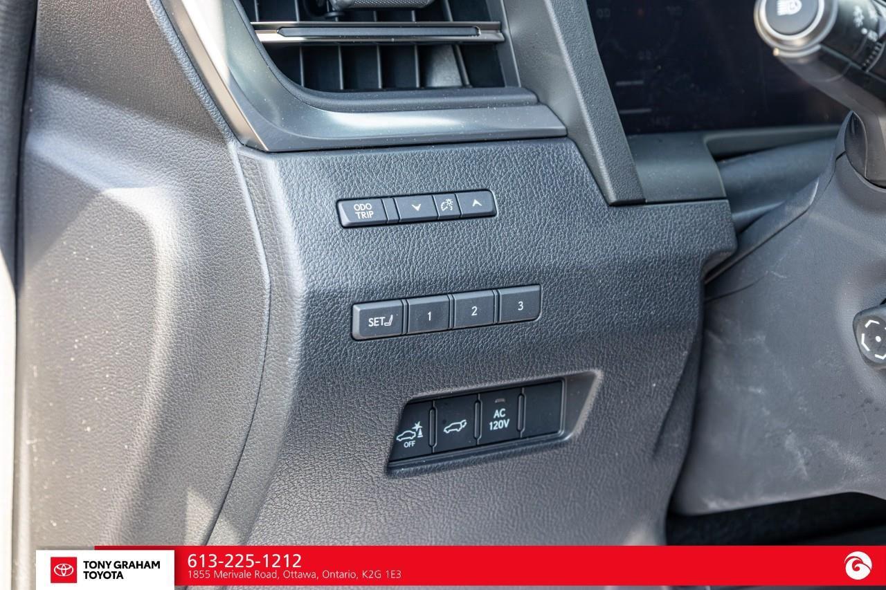 2026 Lexus GX LUXURY PACKAGE Photo