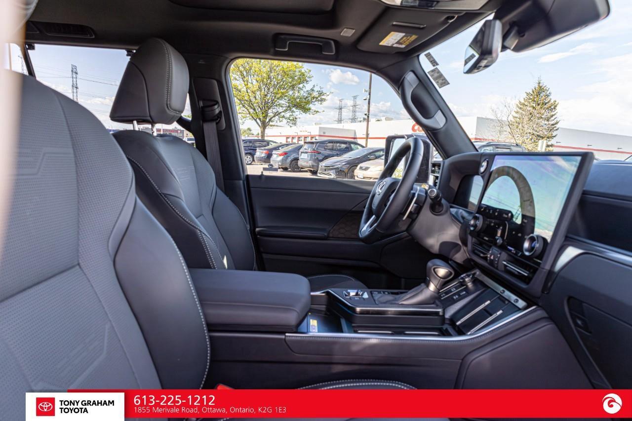 2026 Lexus GX LUXURY PACKAGE Photo