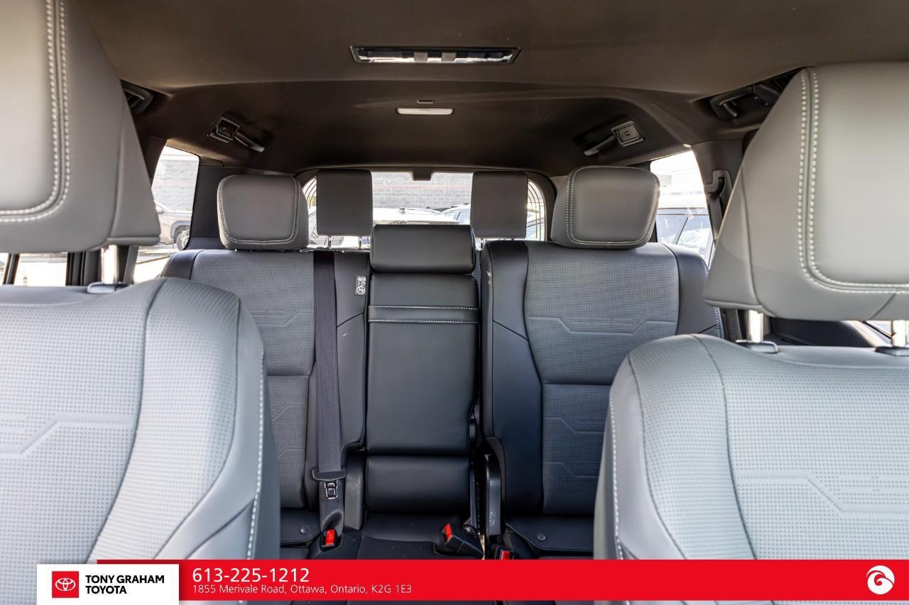 2026 Lexus GX LUXURY PACKAGE Photo