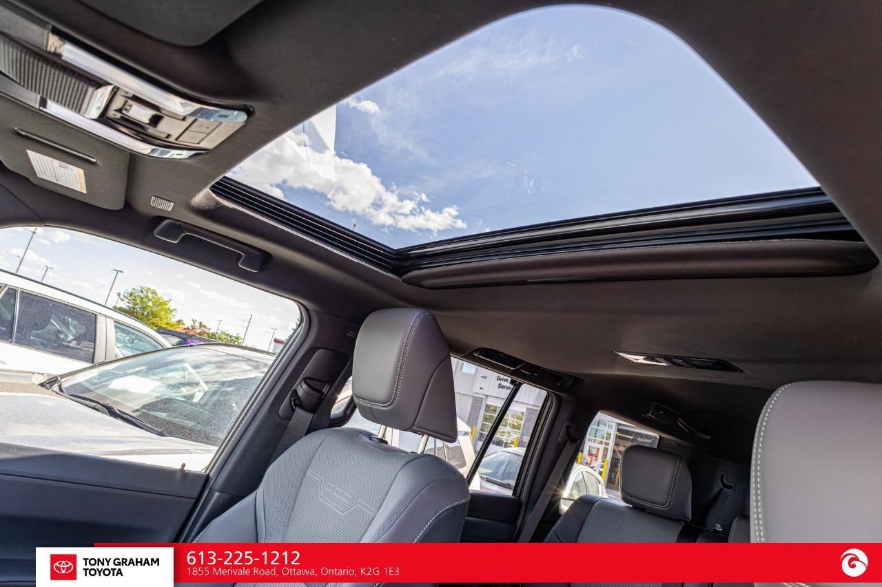 2026 Lexus GX LUXURY PACKAGE Photo