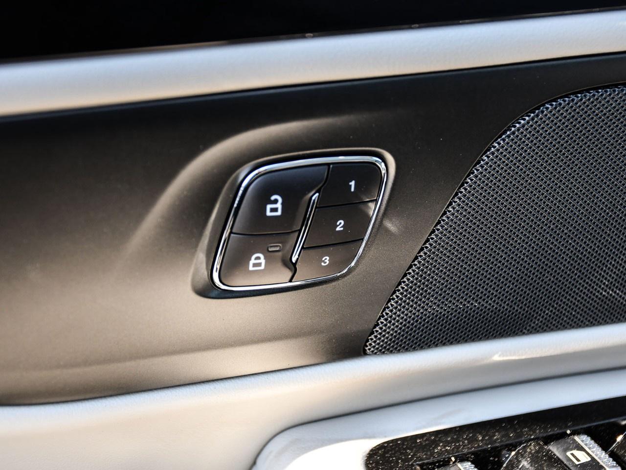 2026 Lincoln Nautilus Premiere AWD Photo