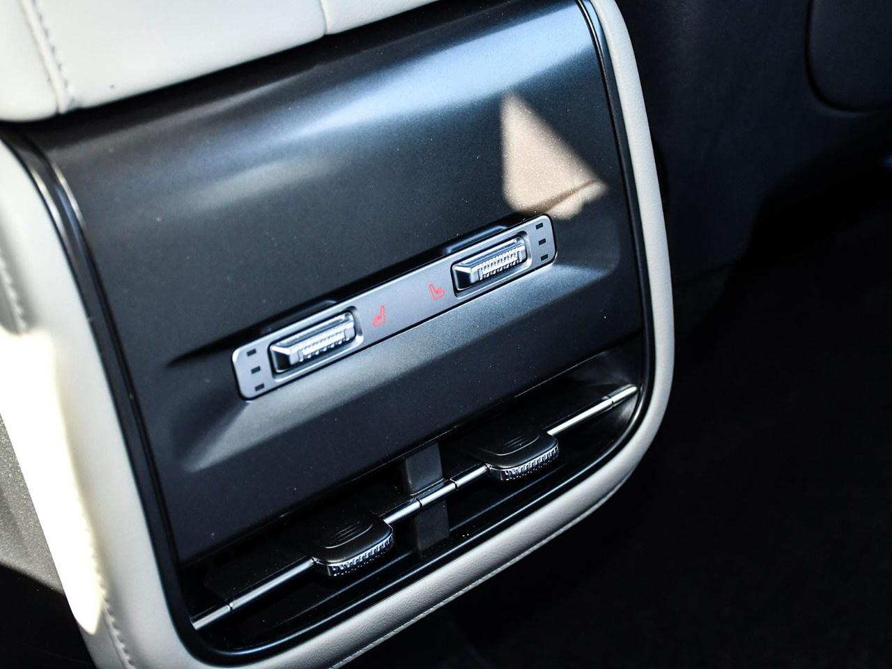 2026 Lincoln Nautilus Premiere AWD Photo