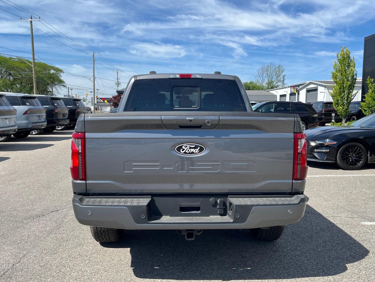 2026 Ford F-150 XLT 4WD SuperCrew 5.5' Box Photo3