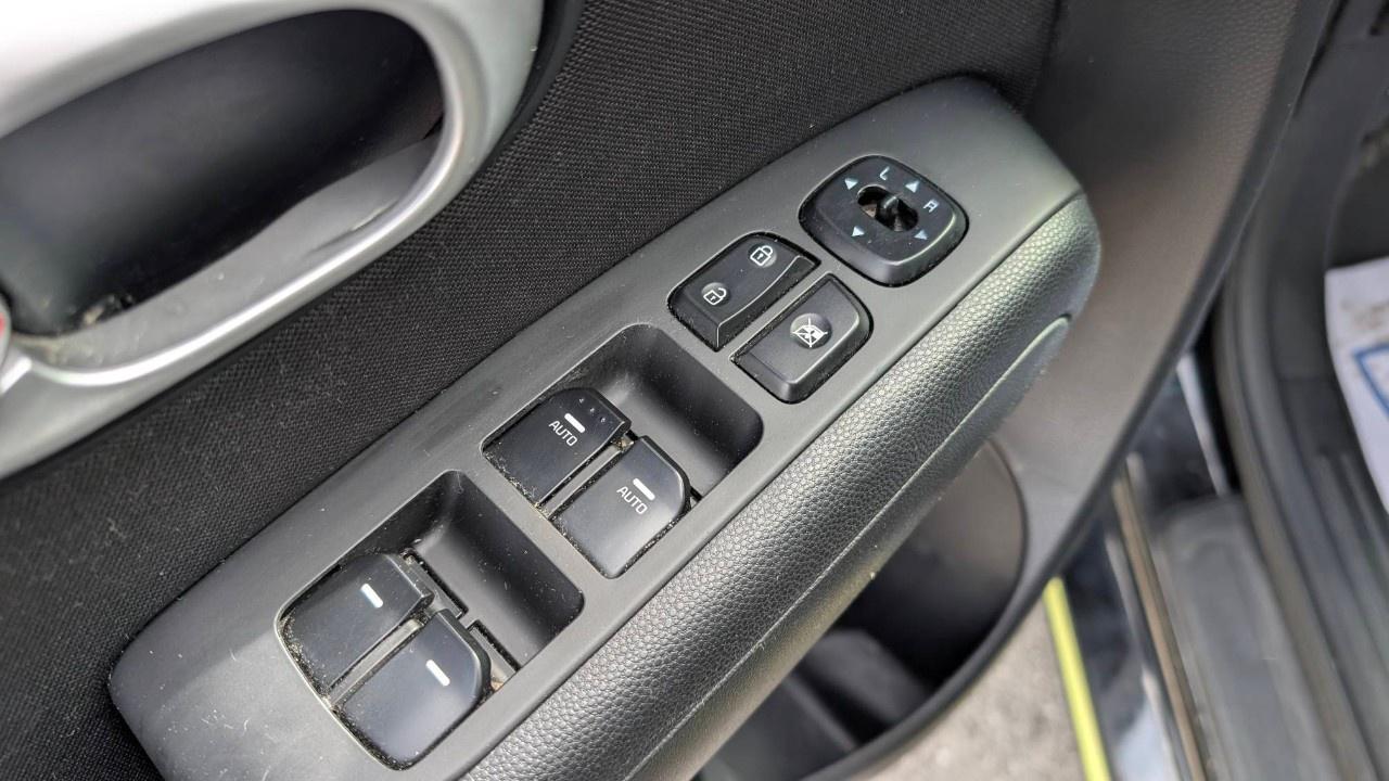 2016 Kia Soul 5DR WGN AUTO EX Photo