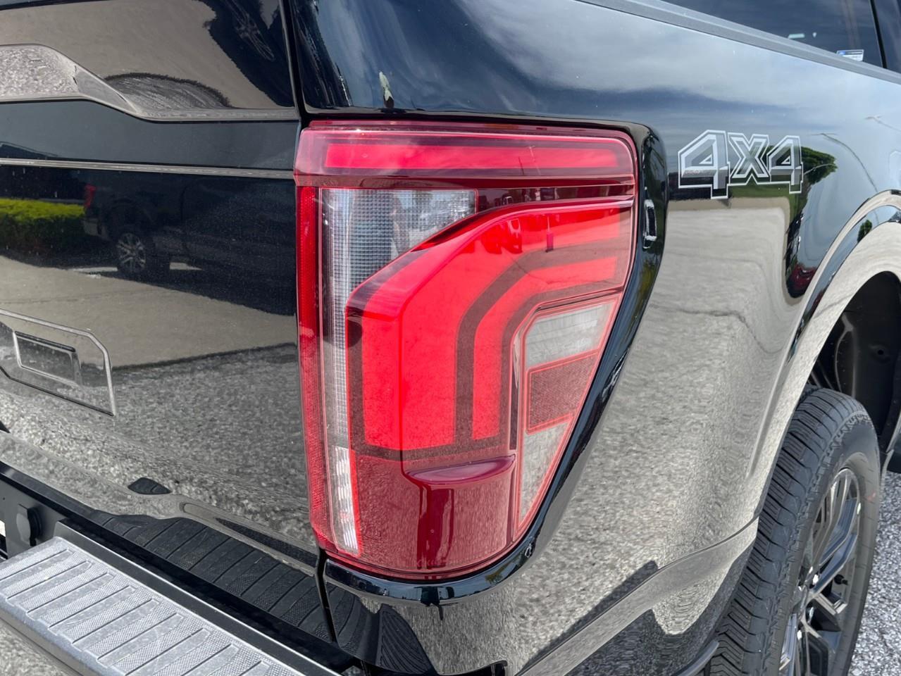 2026 Ford F-150 Lariat Photo