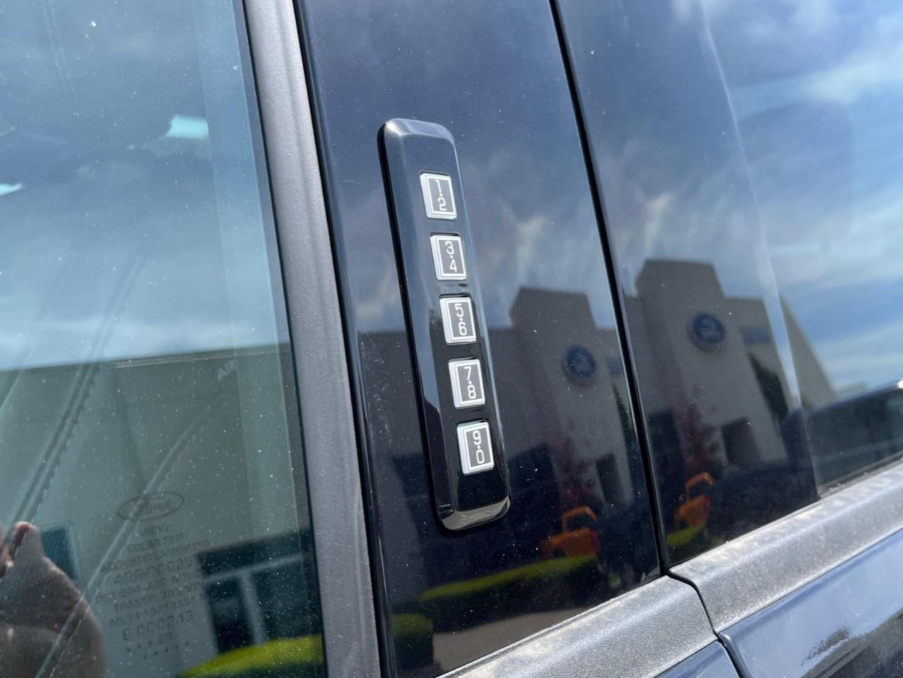 2026 Ford F-150 Lariat Photo