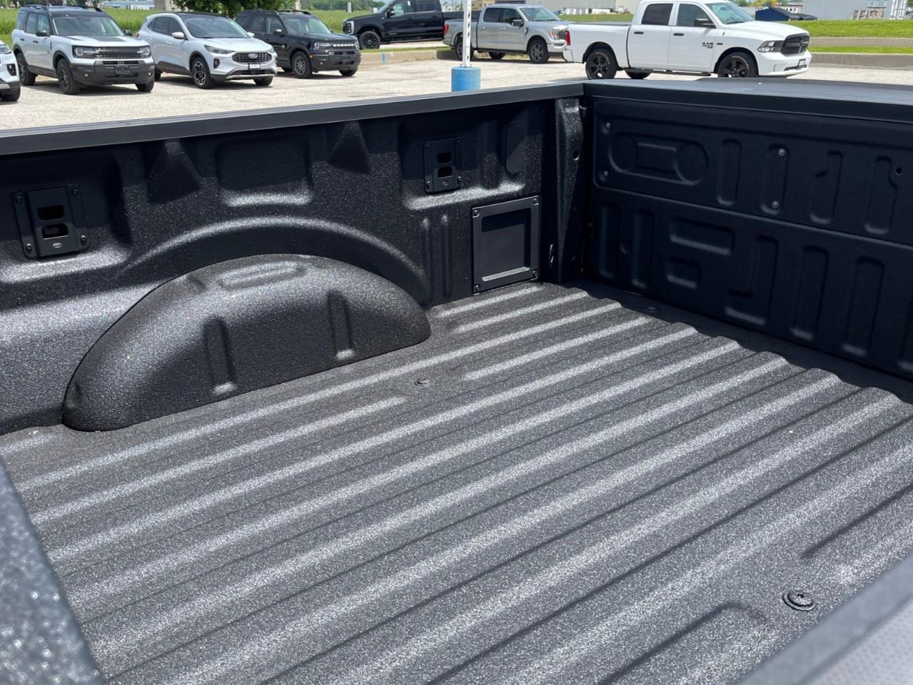 2026 Ford F-150 Lariat Photo