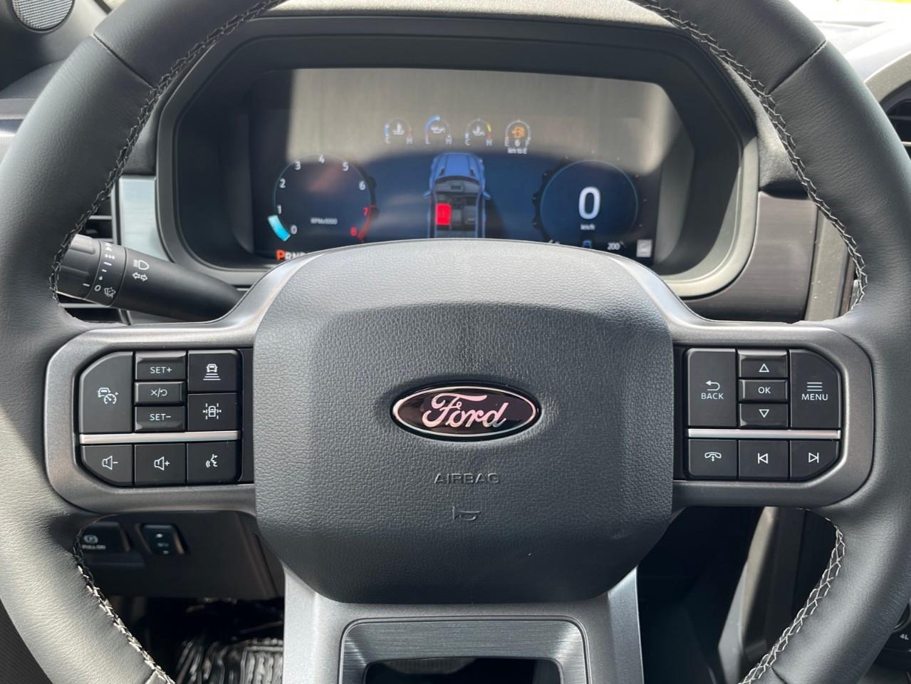 2026 Ford F-150 Lariat Photo