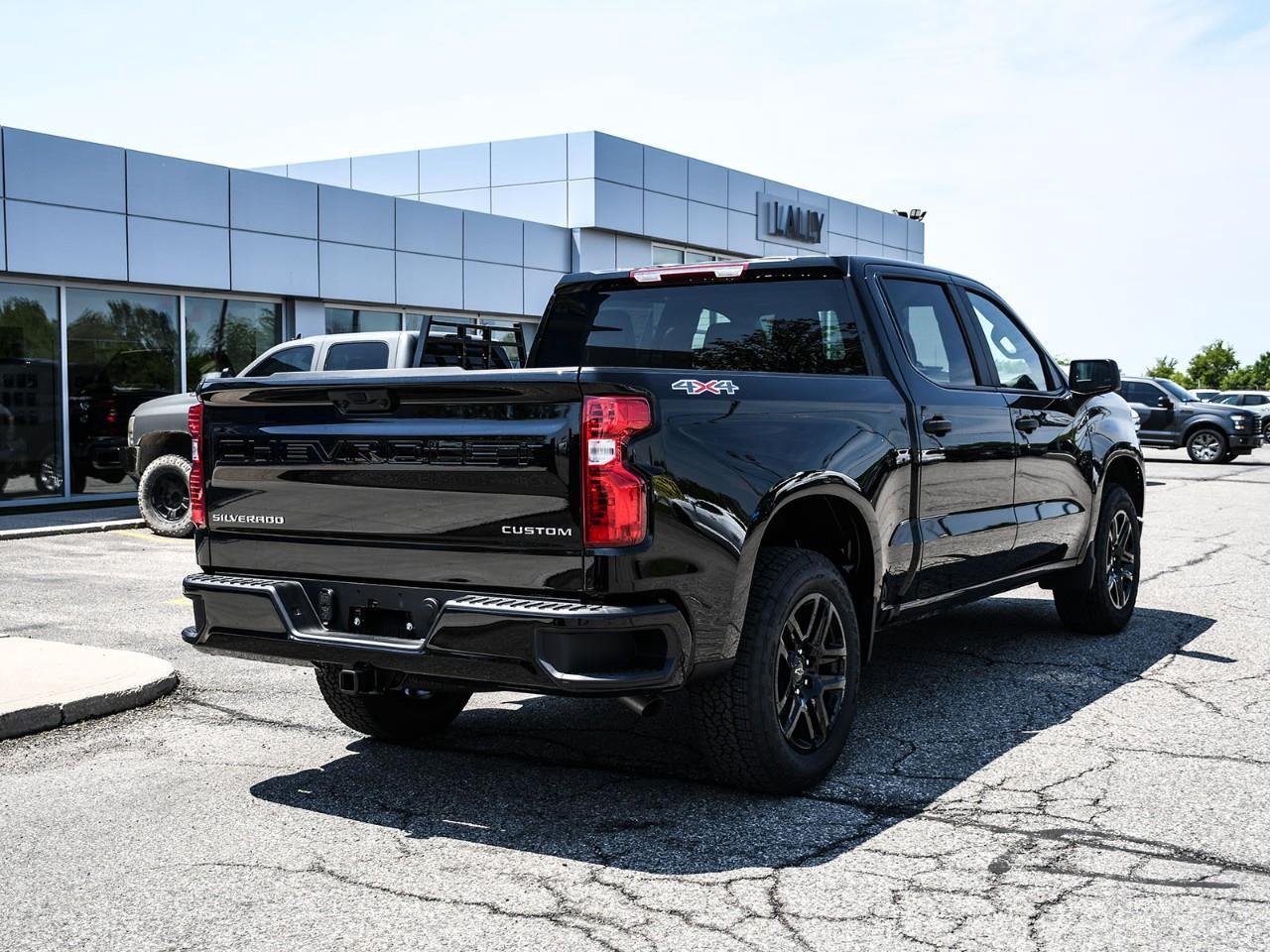 2026 Chevrolet Silverado 1500 Custom Photo