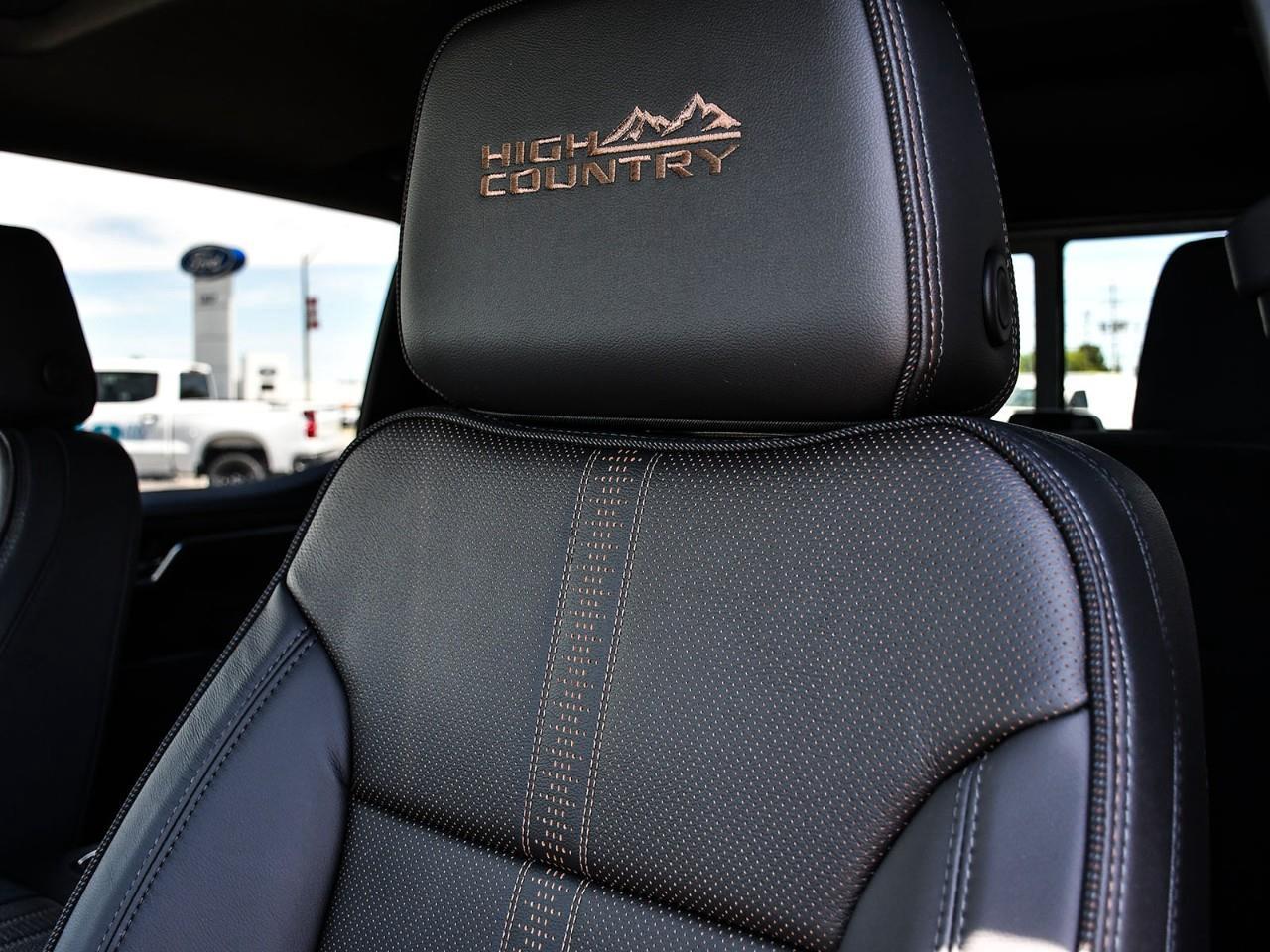 2026 Chevrolet Silverado 1500 High Country Photo