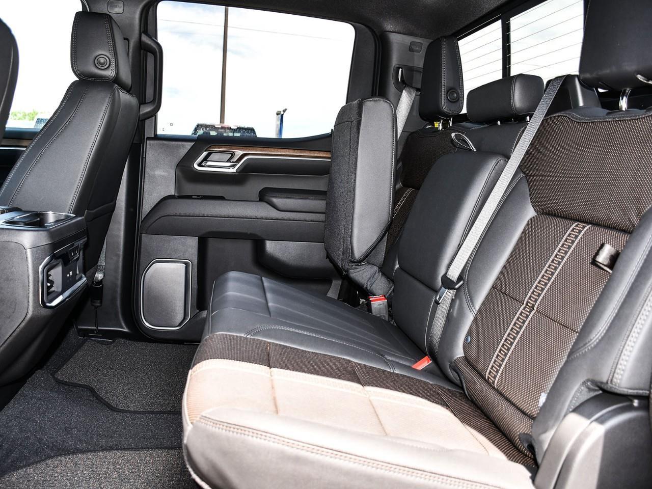 2026 Chevrolet Silverado 1500 High Country Photo