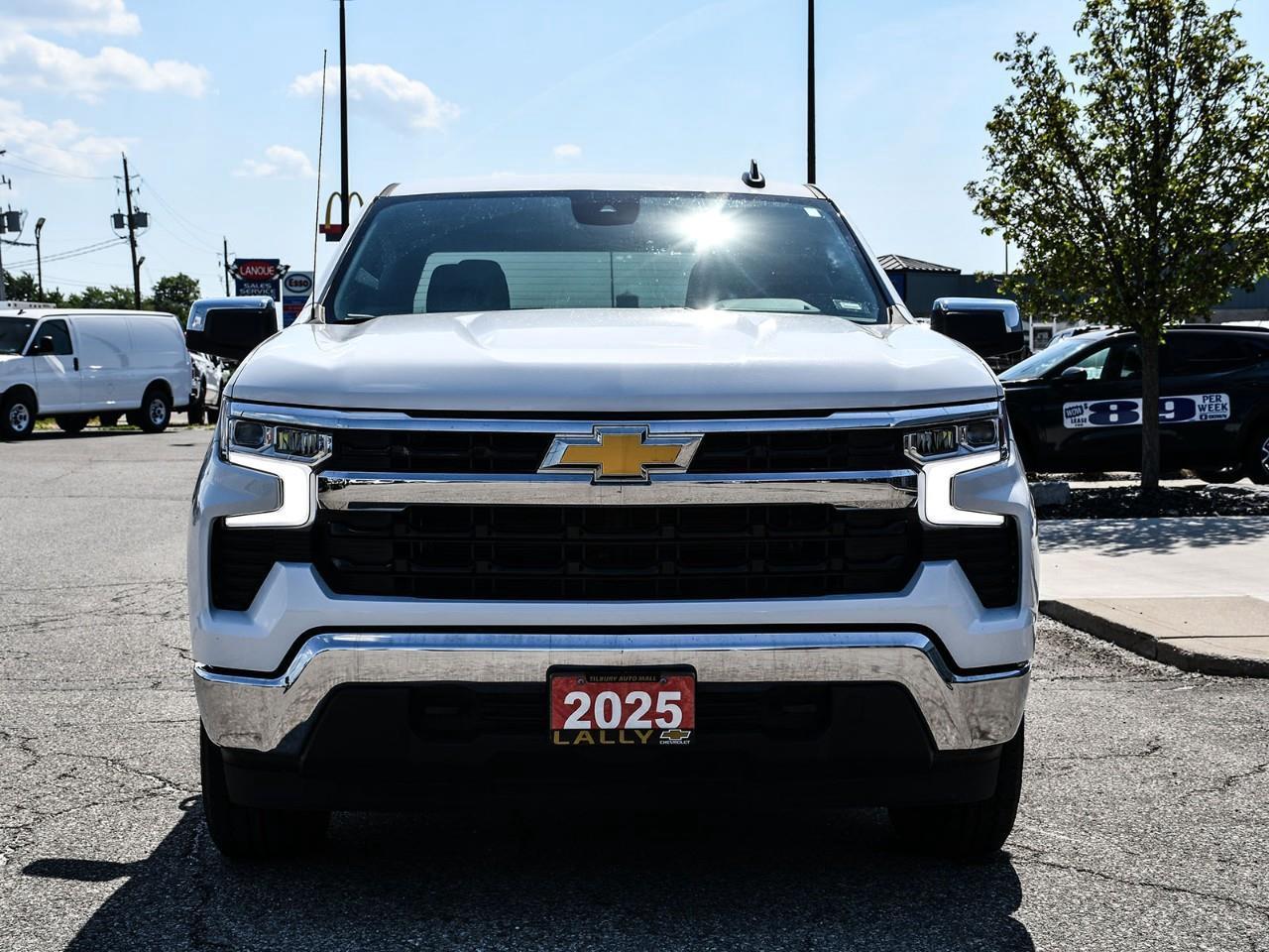 2025 Chevrolet Silverado 1500 LT Photo