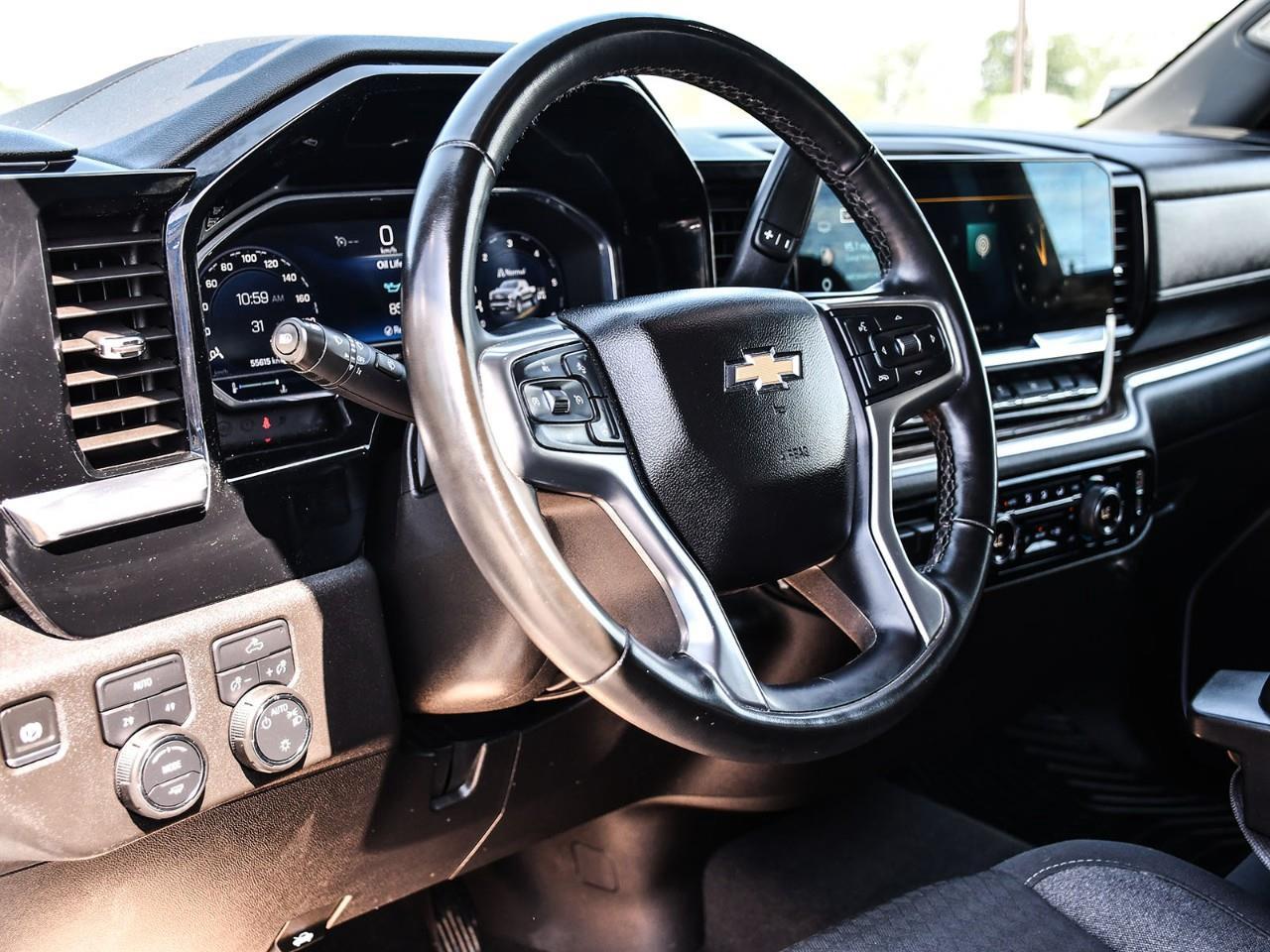 2025 Chevrolet Silverado 1500 LT Photo