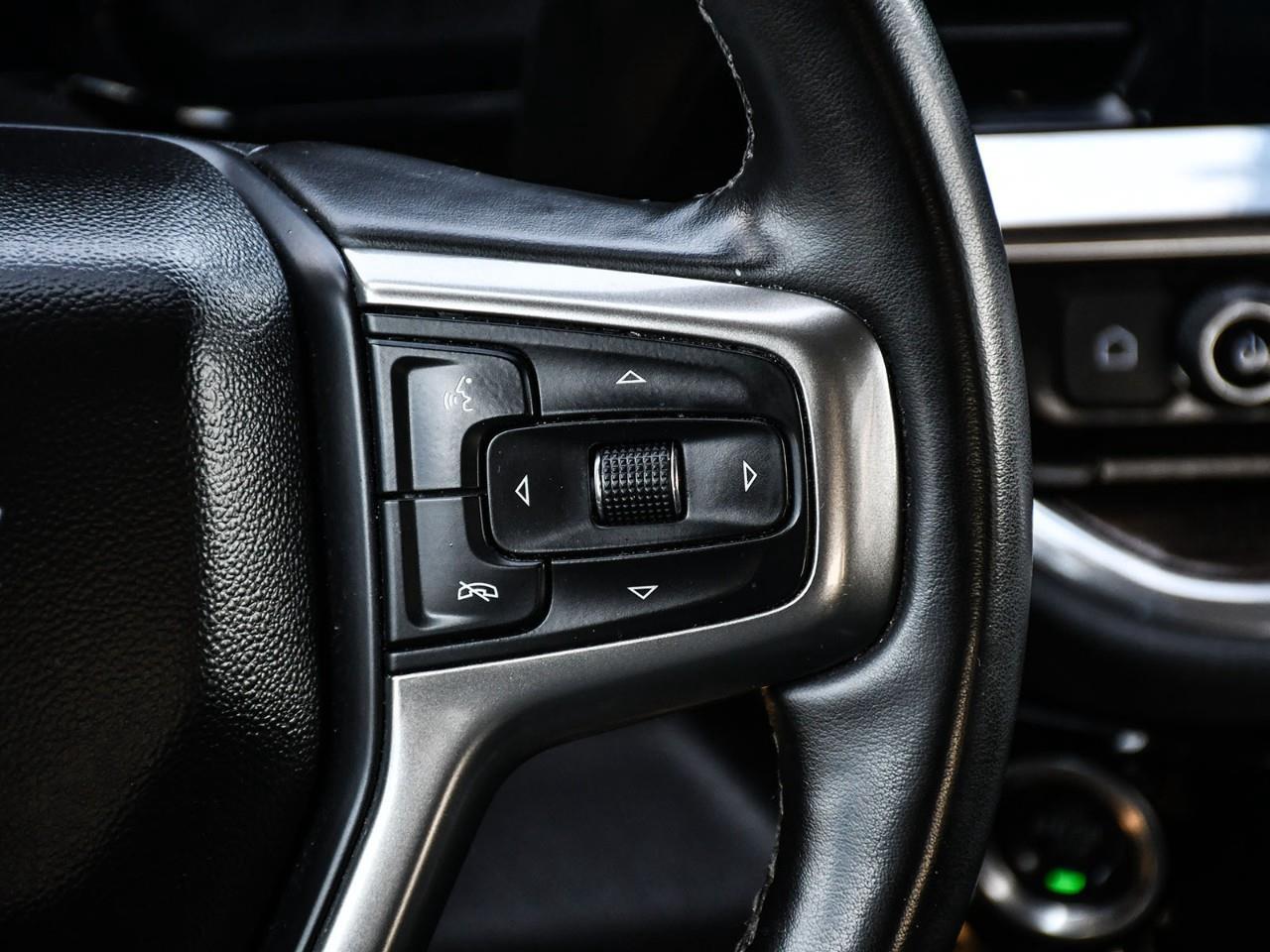 2025 Chevrolet Silverado 1500 LT Photo