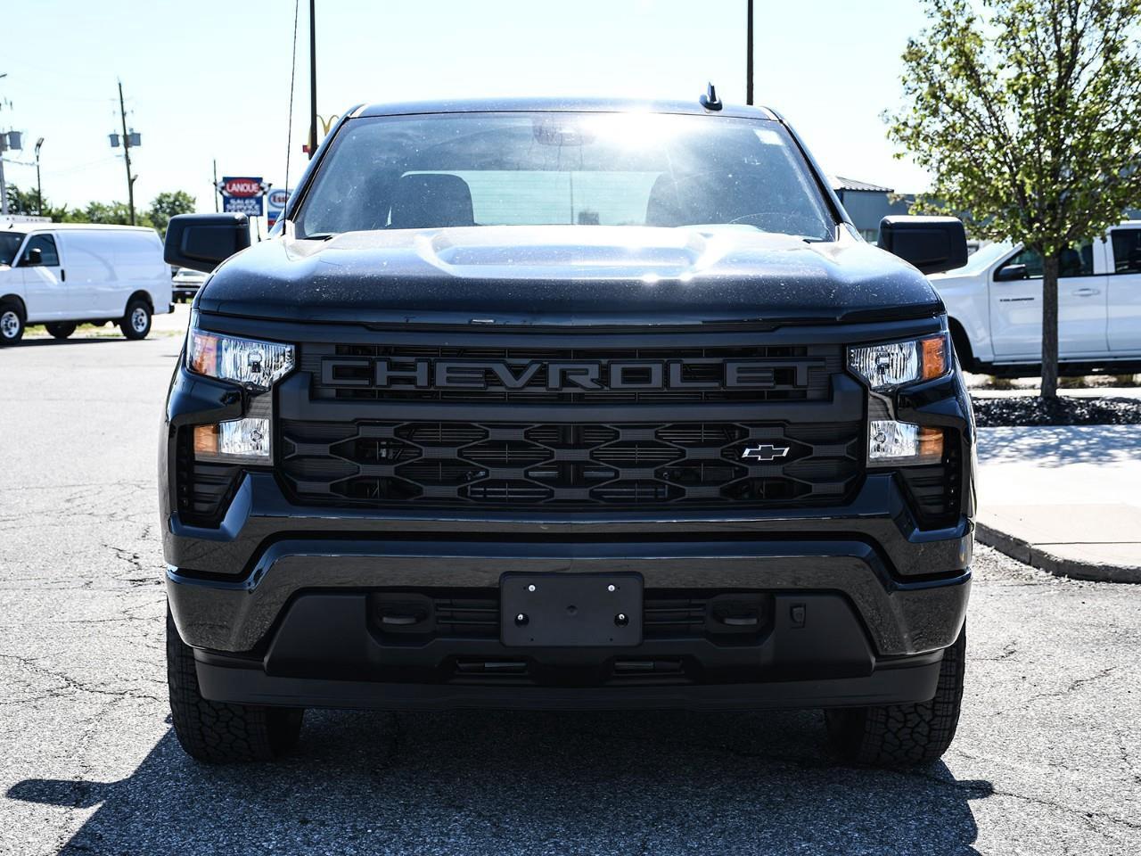 2026 Chevrolet Silverado 1500 Custom Photo