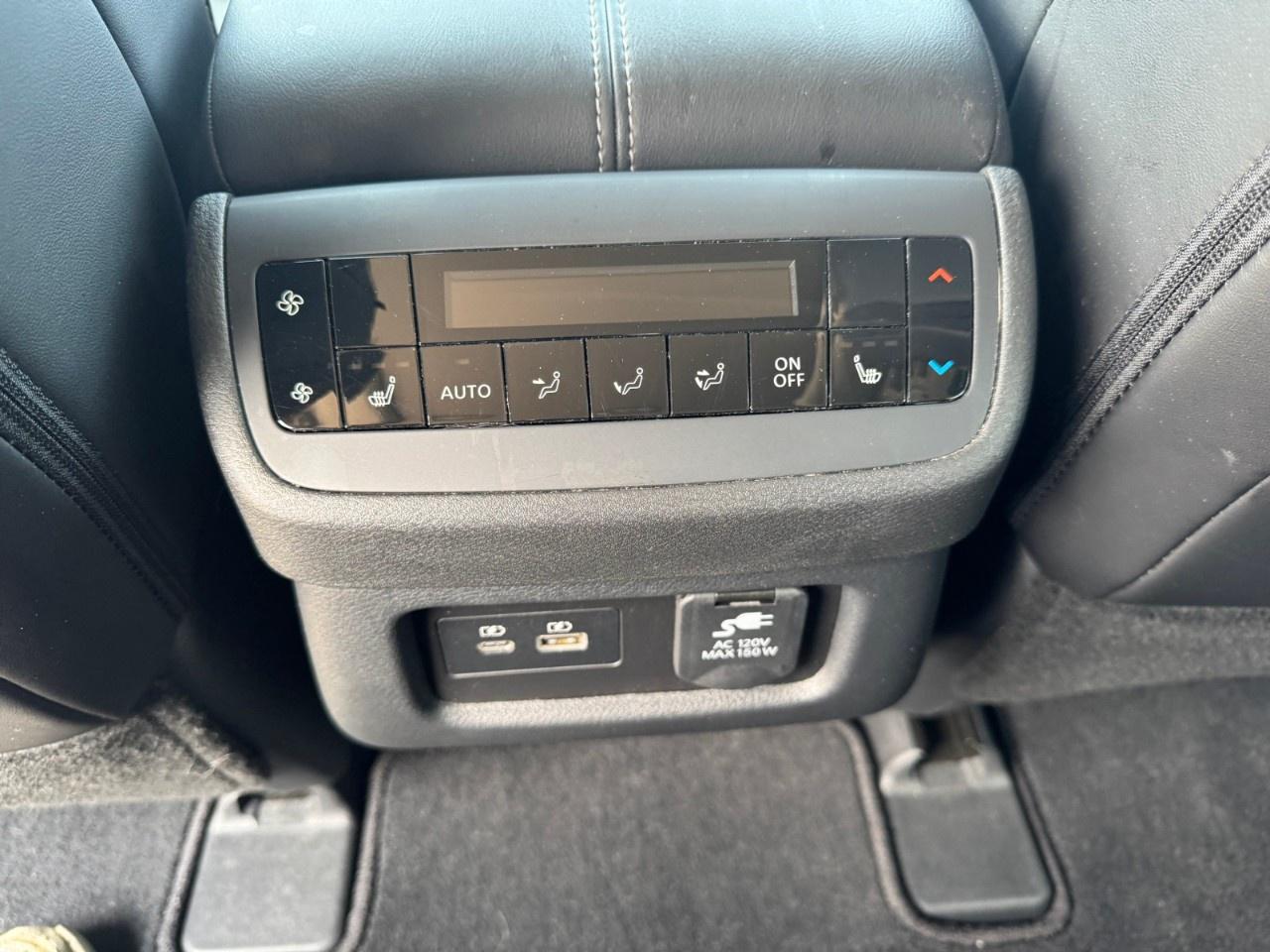 2024 Nissan Pathfinder Platinum 4WD Photo