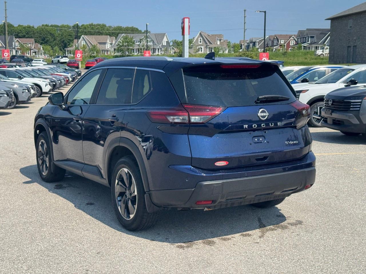 2024 Nissan Rogue AWD SV Moonroof Photo