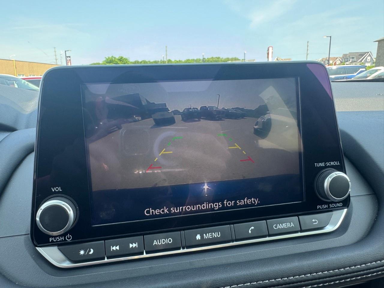 2024 Nissan Rogue AWD SV Moonroof Photo