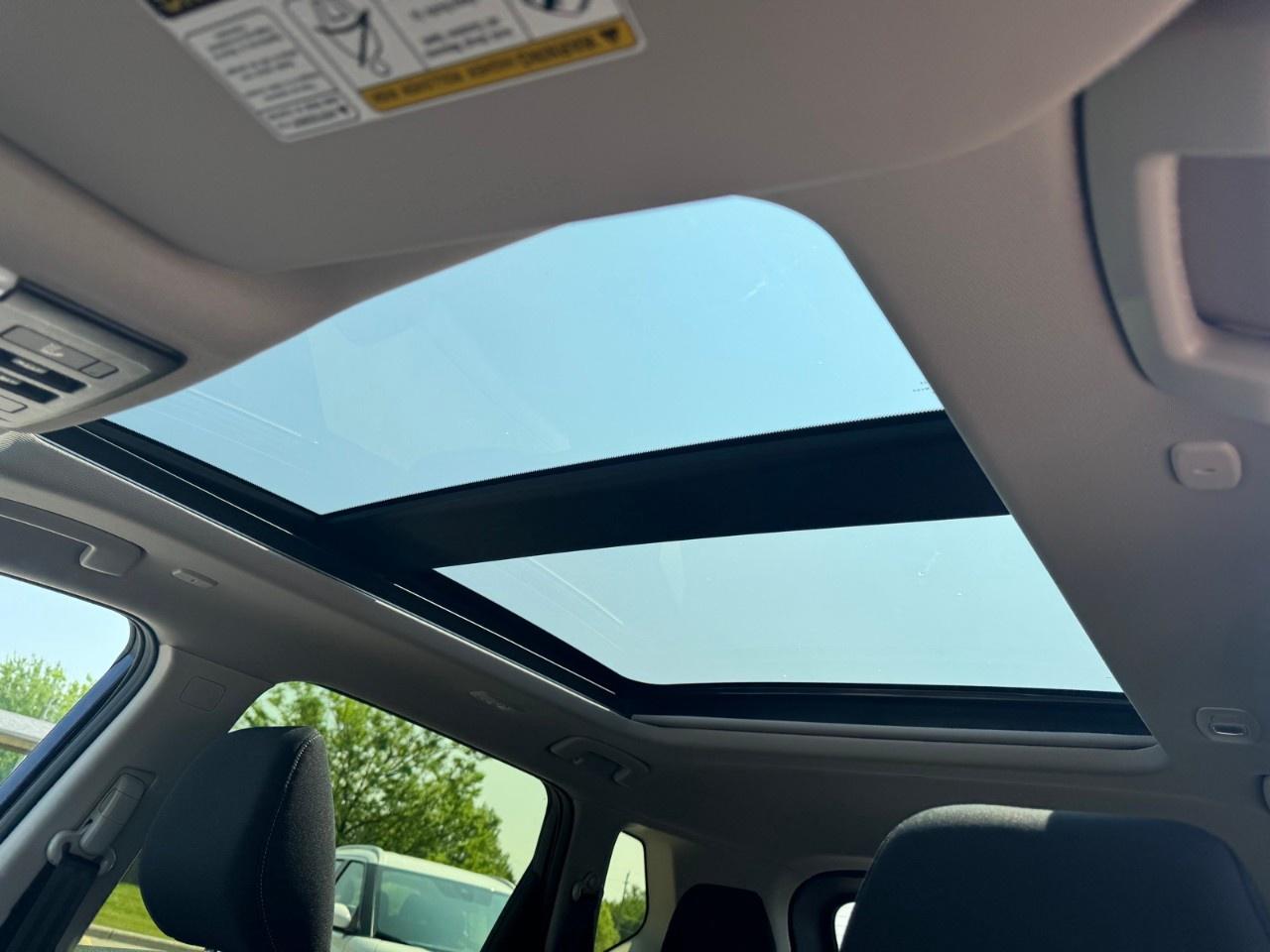 2024 Nissan Rogue AWD SV Moonroof Photo