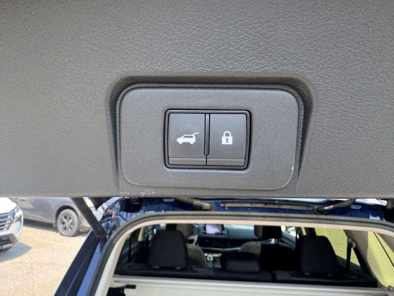 2024 Nissan Rogue AWD SV Moonroof Photo