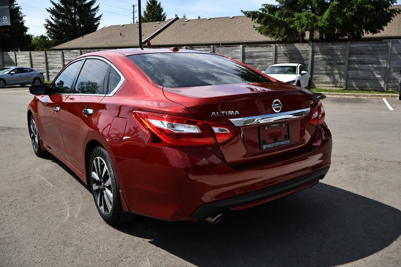2016 Nissan Altima 2.5 Photo
