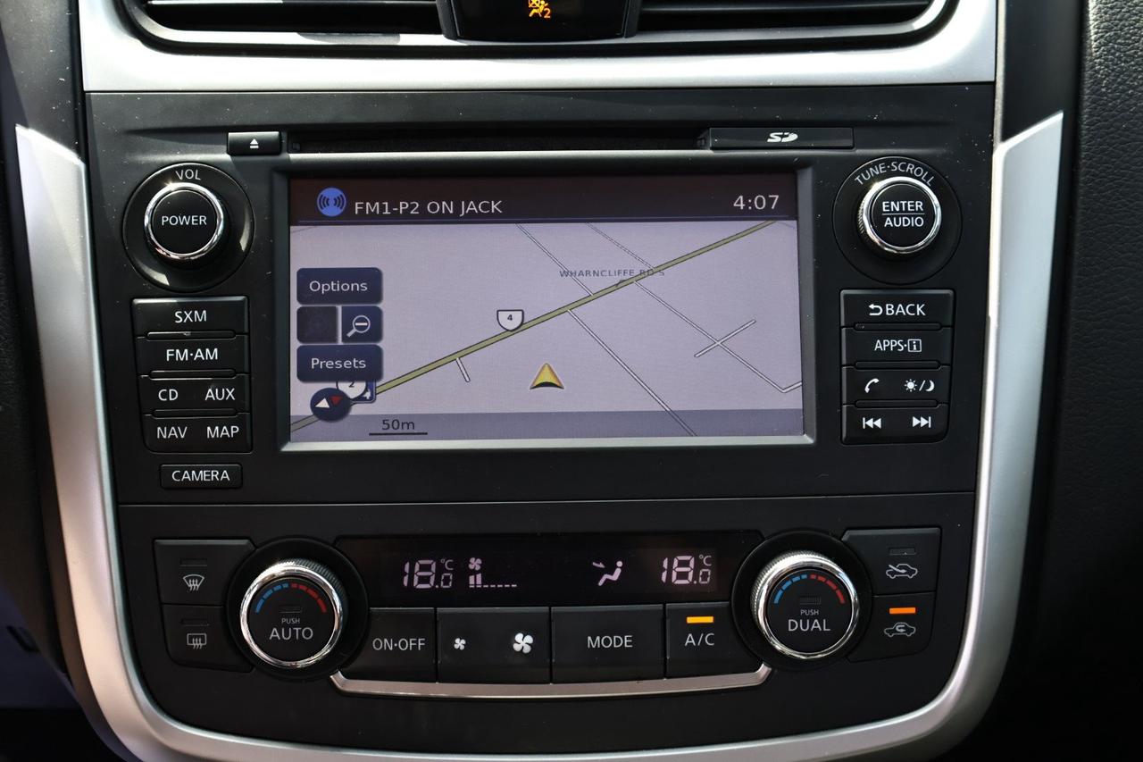 2016 Nissan Altima 2.5 Photo
