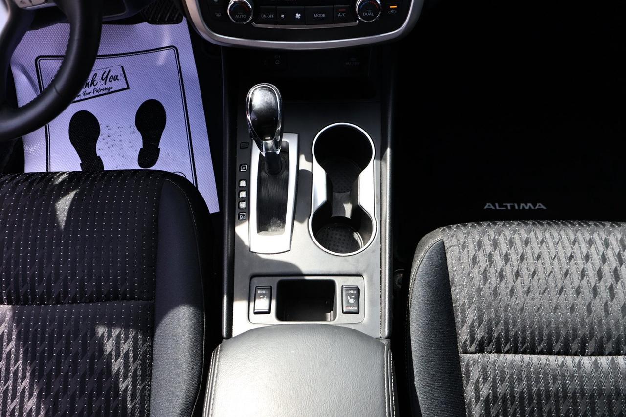 2016 Nissan Altima 2.5 Photo