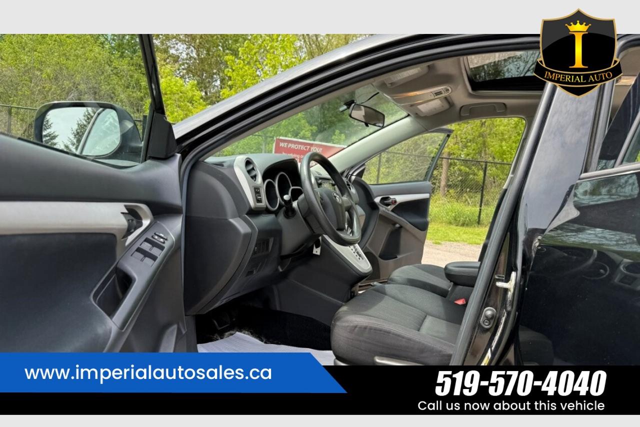2014 Toyota Matrix L Photo