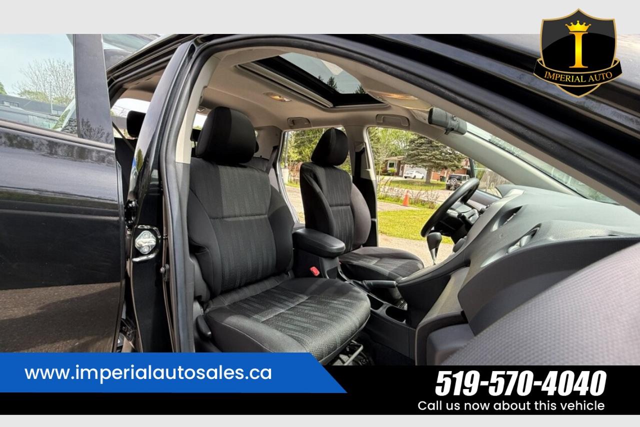2014 Toyota Matrix L Photo