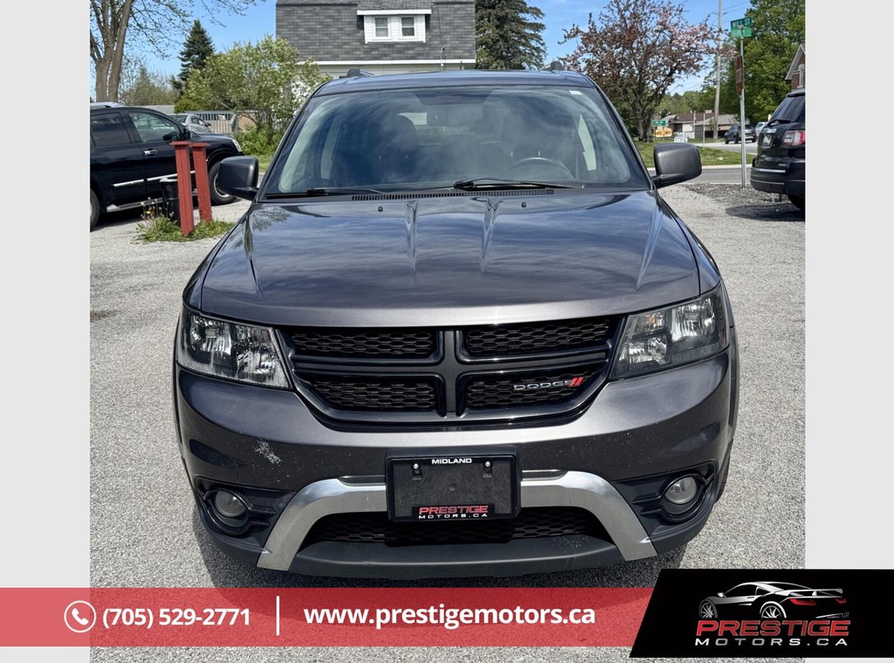 2017 Dodge Journey Crossroad Photo