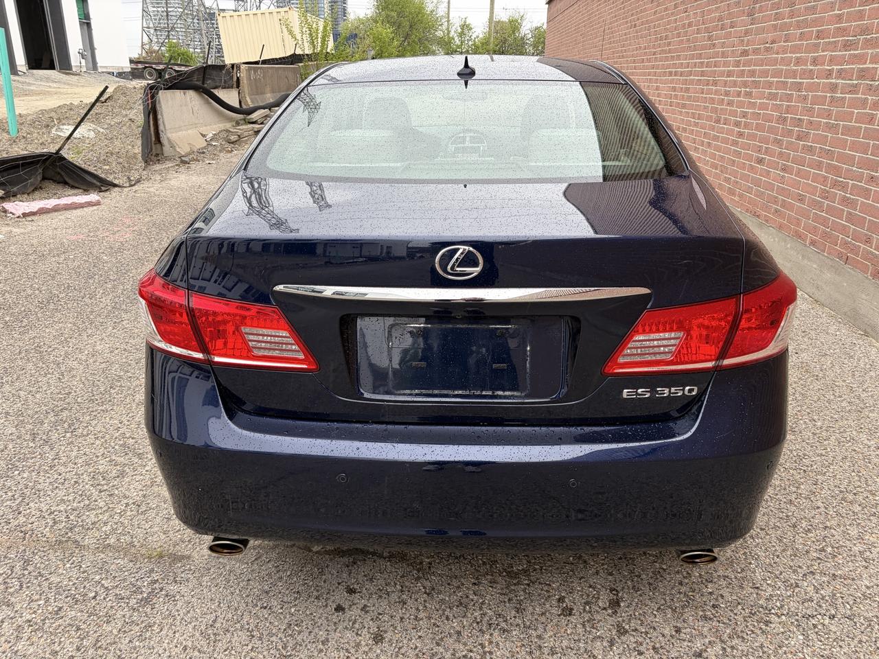 2011 Lexus ES 350 Navigation certified Photo