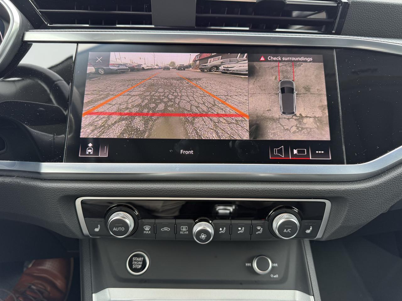 2021 Audi Q3 Technik Photo