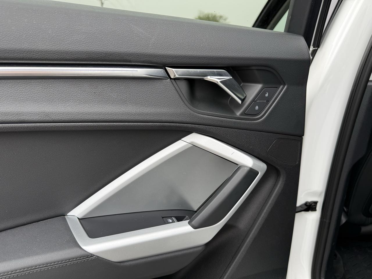2021 Audi Q3 Technik Photo