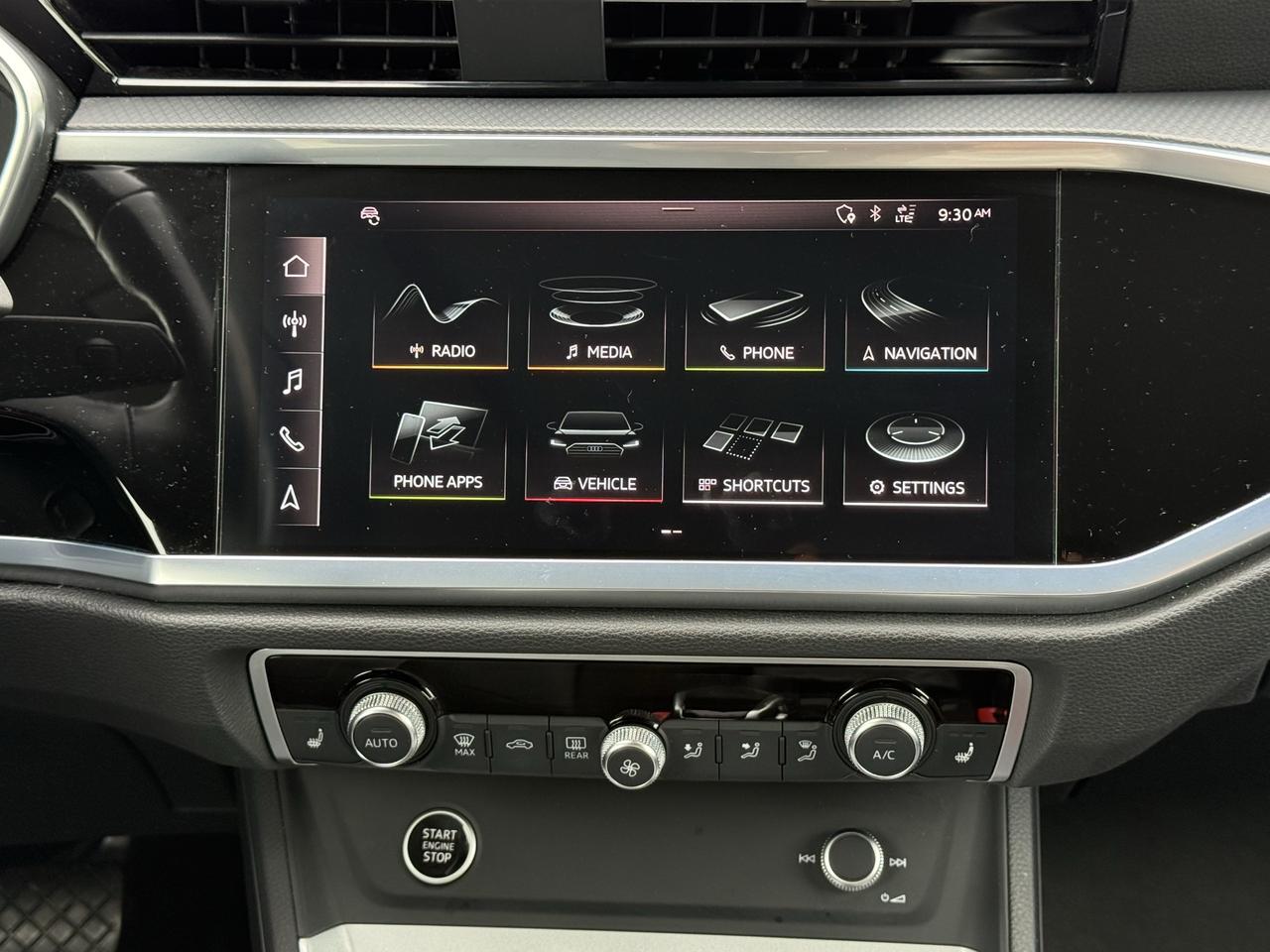 2021 Audi Q3 Technik Photo