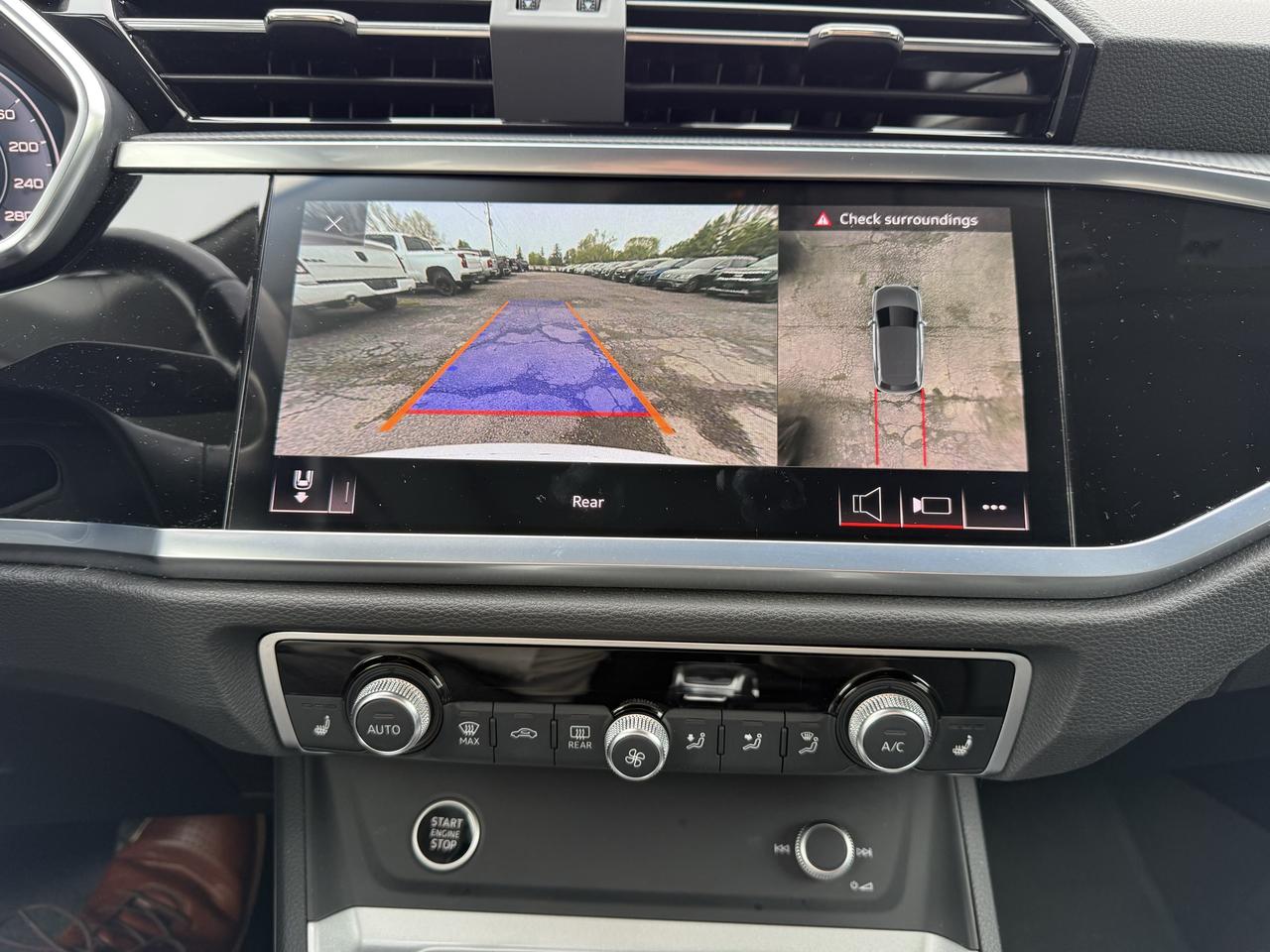 2021 Audi Q3 Technik Photo