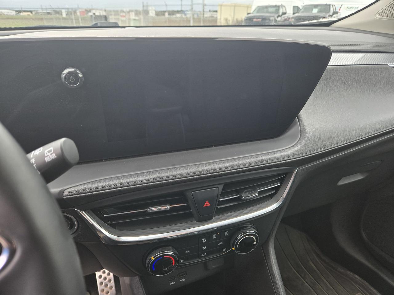 2025 Buick Encore GX Preferred Photo