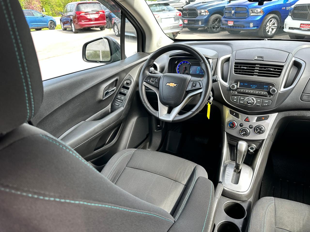 2015 Chevrolet Trax LT Cloth A/C AM/FM CD Player Bluetooth Alloys Photo