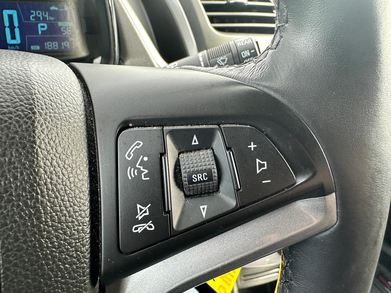 2015 Chevrolet Trax LT Cloth A/C AM/FM CD Player Bluetooth Alloys Photo