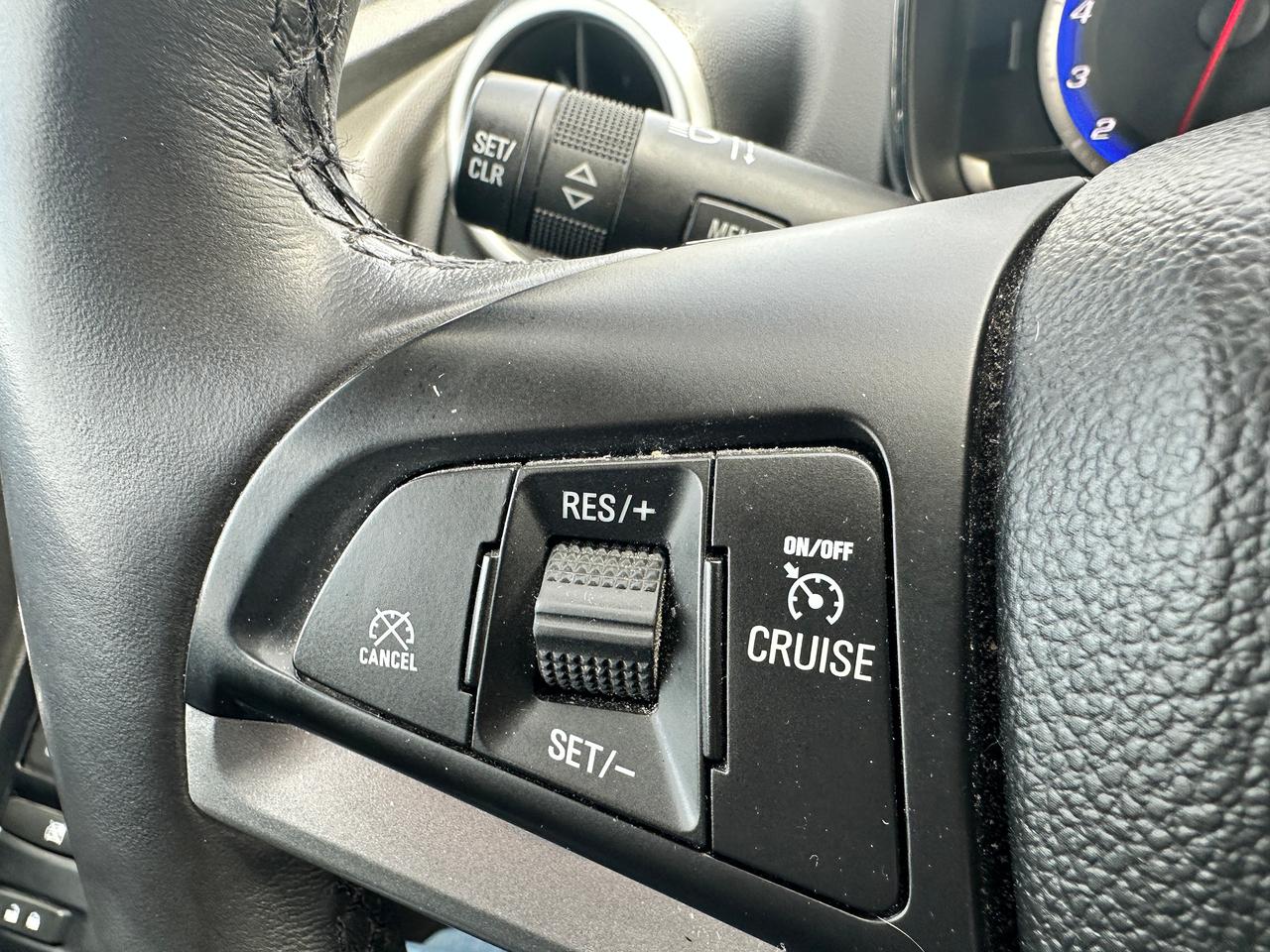 2015 Chevrolet Trax LT Cloth A/C AM/FM CD Player Bluetooth Alloys Photo