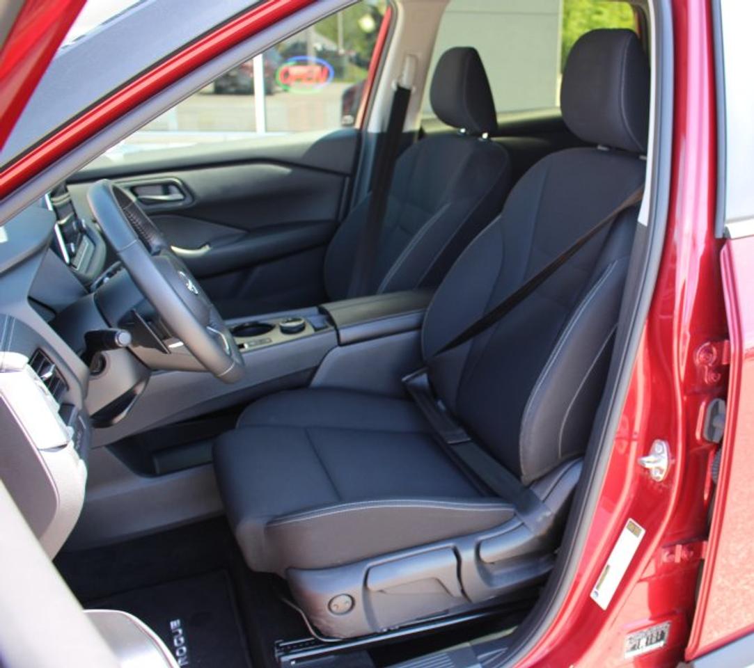 2024 Nissan Rogue S*Gas Saver*Low Ks*Heated Seats*CarPlay*Rear Cam Photo