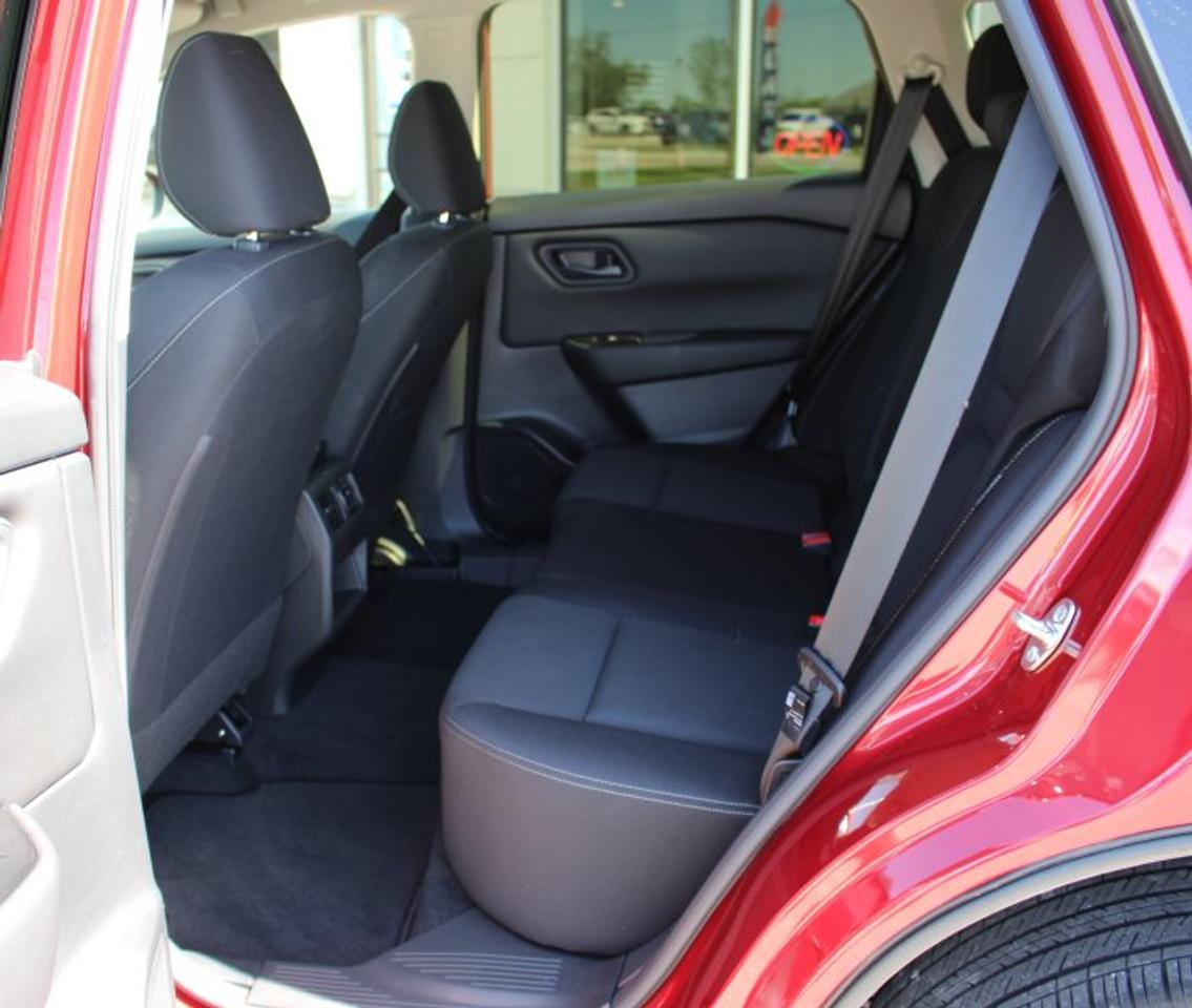 2024 Nissan Rogue S*Gas Saver*Low Ks*Heated Seats*CarPlay*Rear Cam Photo