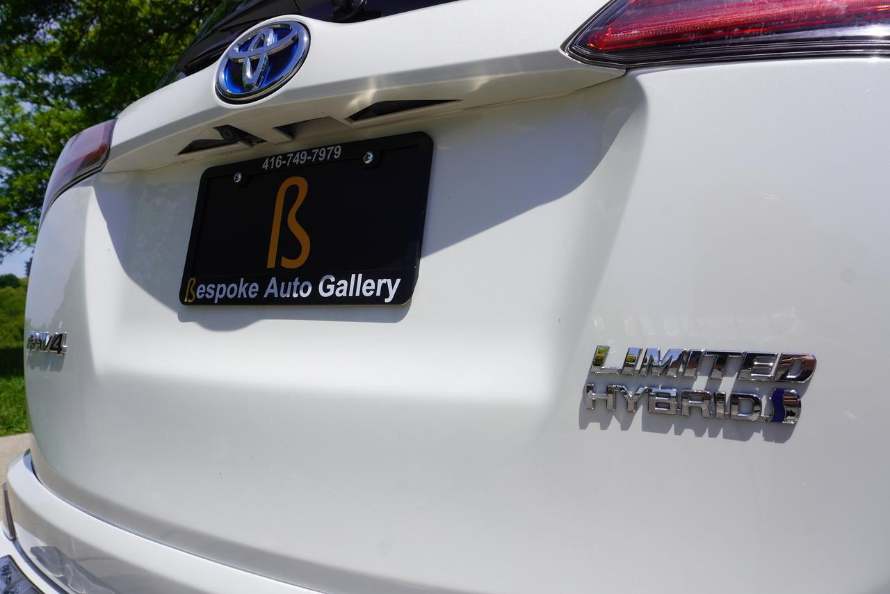 2016 Toyota RAV4 LIMITED / HYBRID / LOW KM'S / FULL SERVICE HISTORY Photo