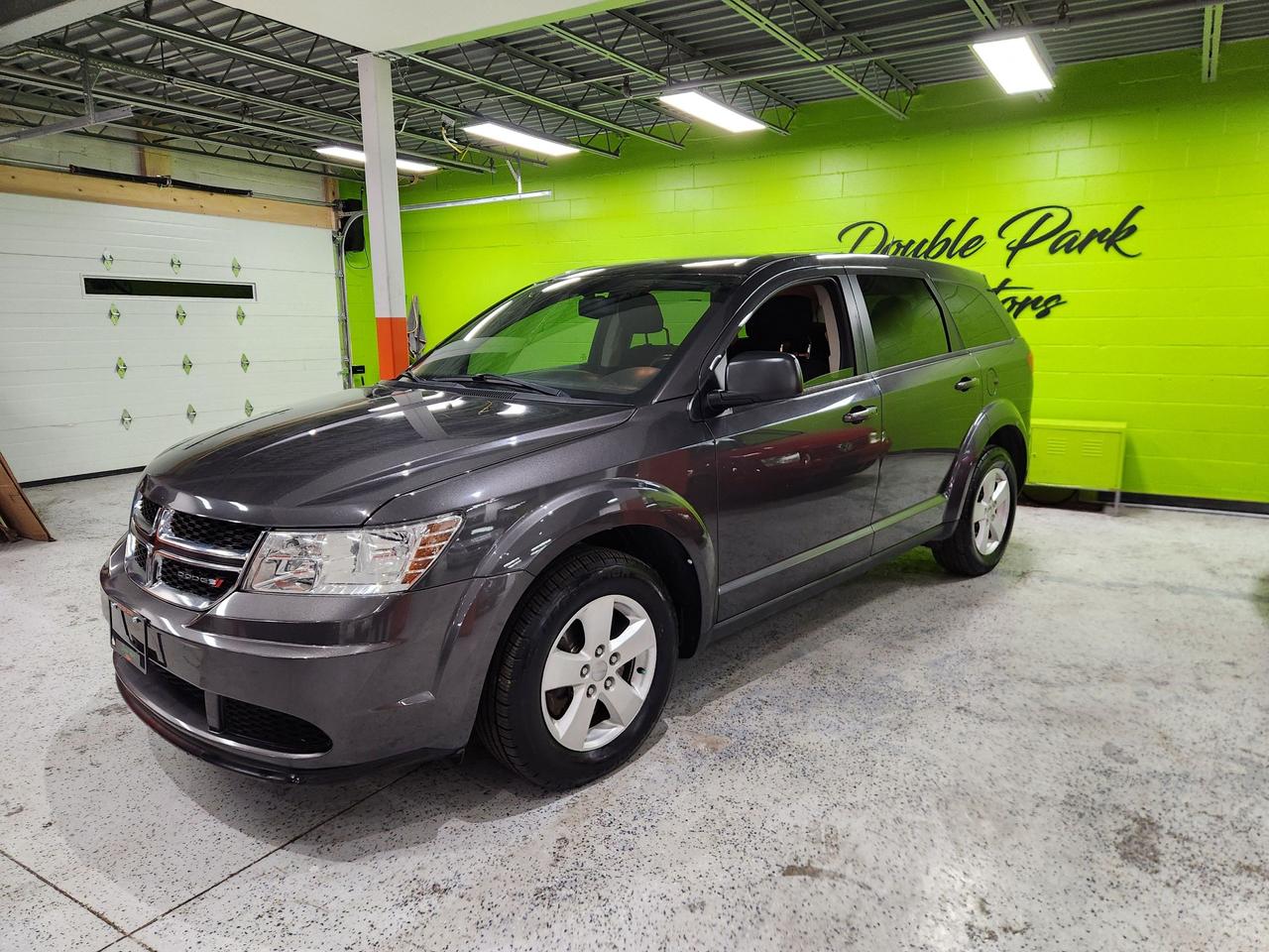 2015 Dodge Journey Canada Value Pkg 4Cyl Good On Gas Push Button Photo