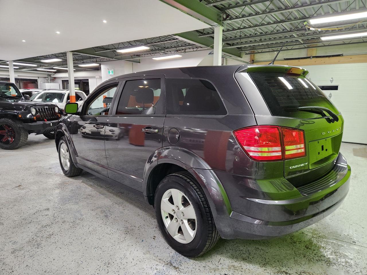 2015 Dodge Journey Canada Value Pkg 4Cyl Good On Gas Push Button Photo