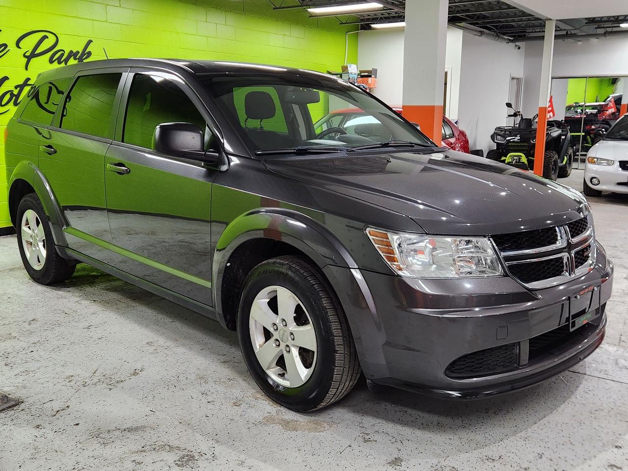 2015 Dodge Journey Canada Value Pkg 4Cyl Good On Gas Push Button Photo2