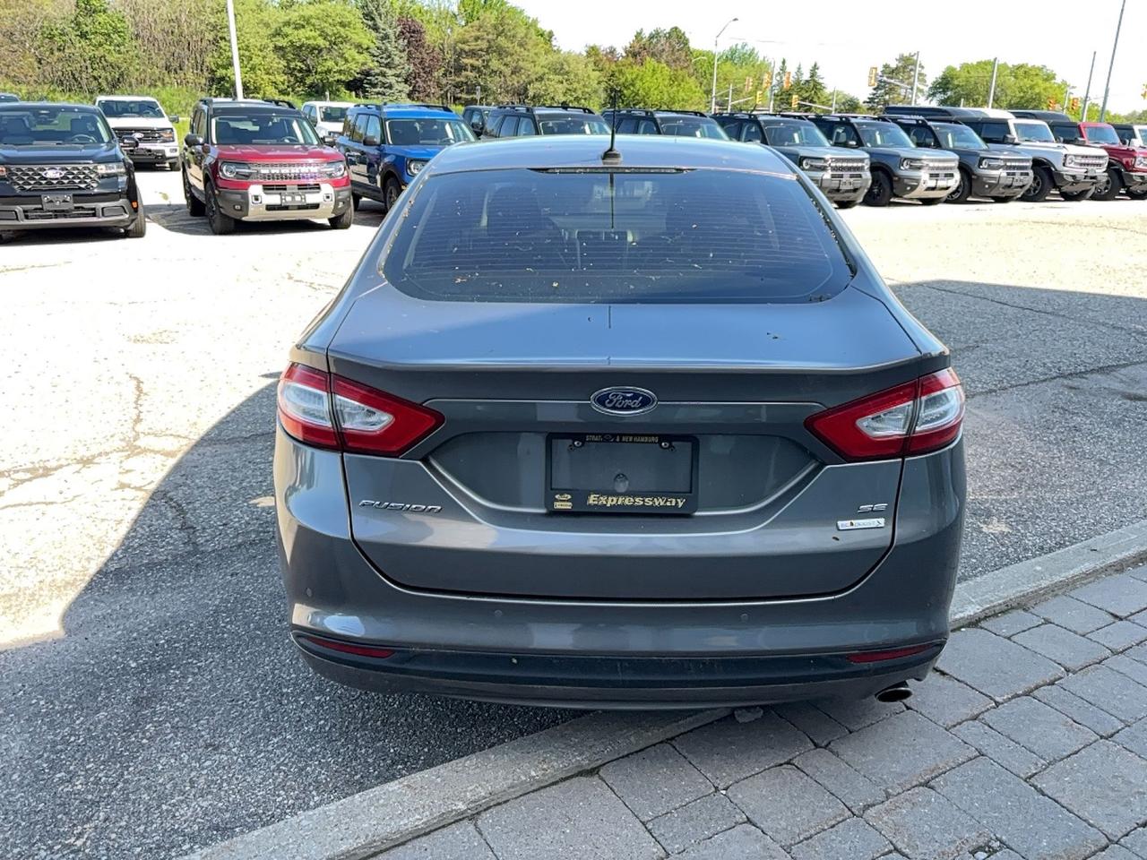 2013 Ford Fusion LOCAL TRADE, LEATHER, 2 SETS OF TIRES, AS TRADED Photo