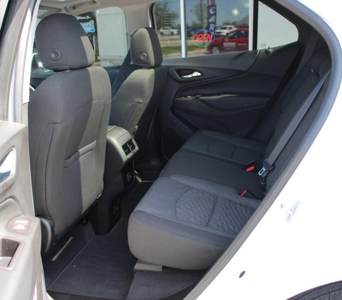 2020 Chevrolet Equinox LT*Low Ks*Heated Seats*CarPlay*OnStar*Rear Cam*Nav Photo