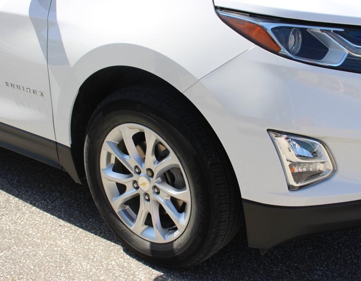 2020 Chevrolet Equinox LT*Low Ks*Heated Seats*CarPlay*OnStar*Rear Cam*Nav Photo