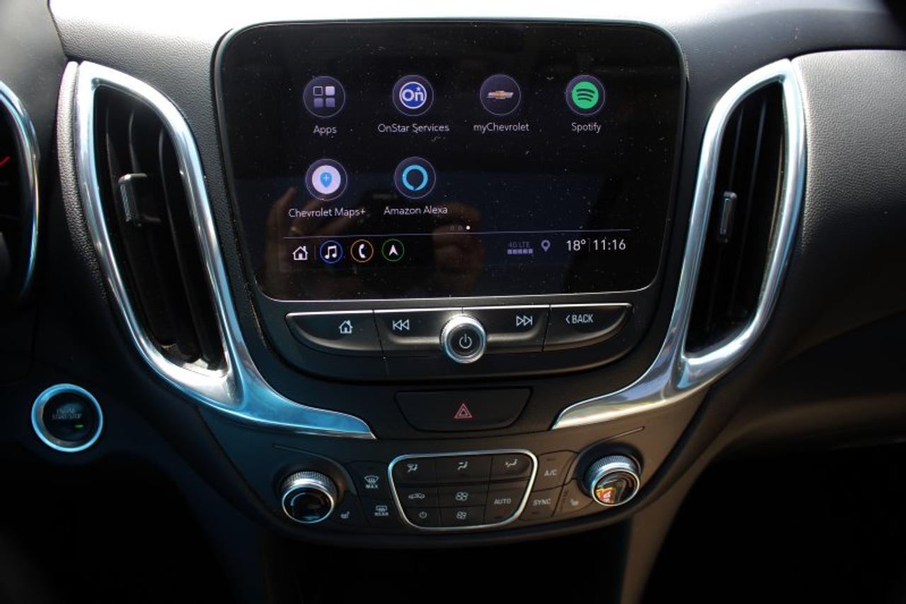 2020 Chevrolet Equinox LT*Low Ks*Heated Seats*CarPlay*OnStar*Rear Cam*Nav Photo